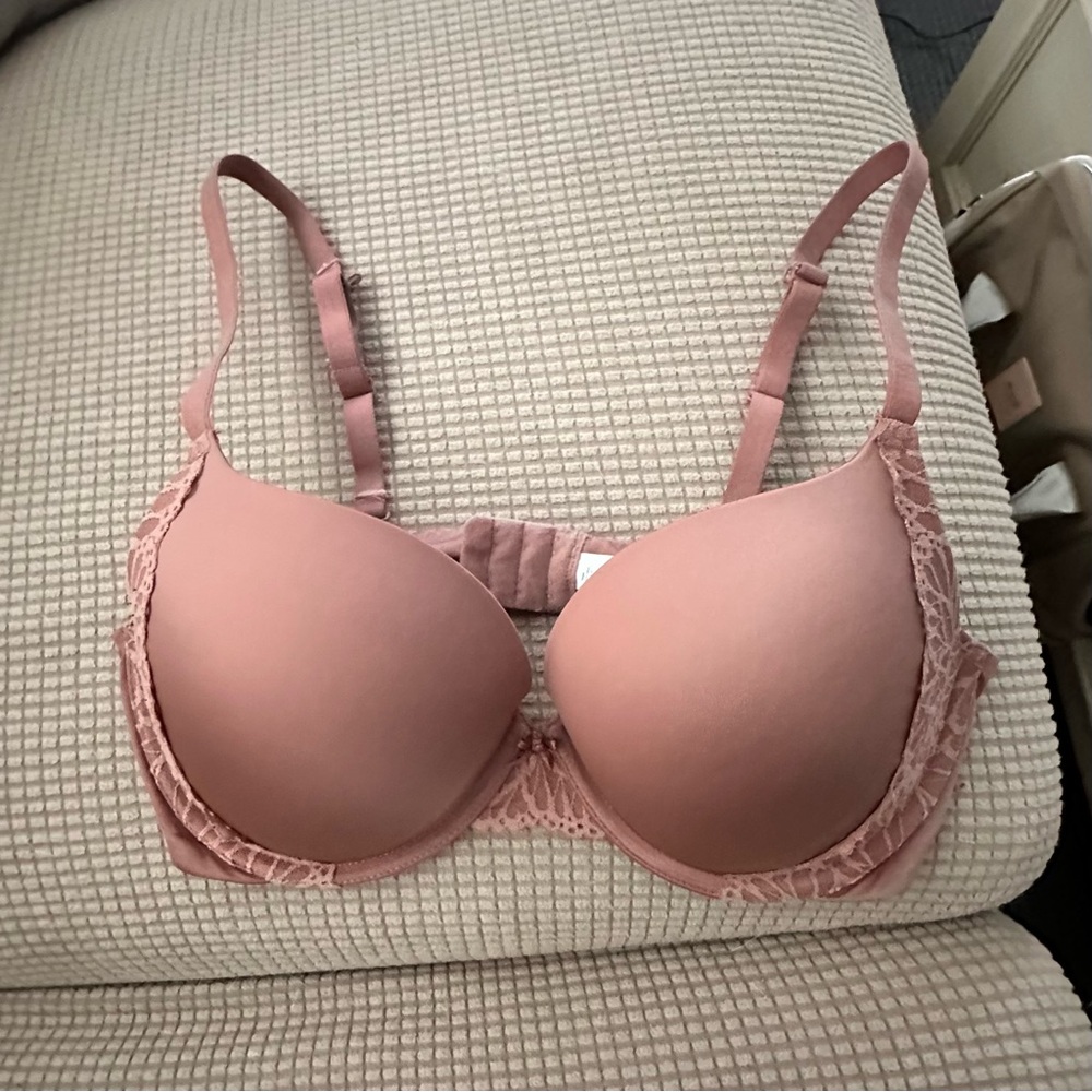 Auden Lace Trim Convertible Bra